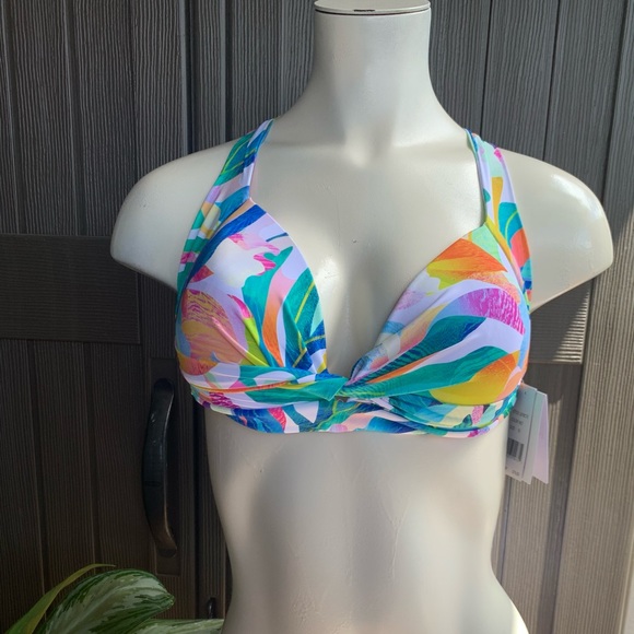 NEW La Blanca Swimwear Hyper Halter Bikini Top - Picture 1 of 4